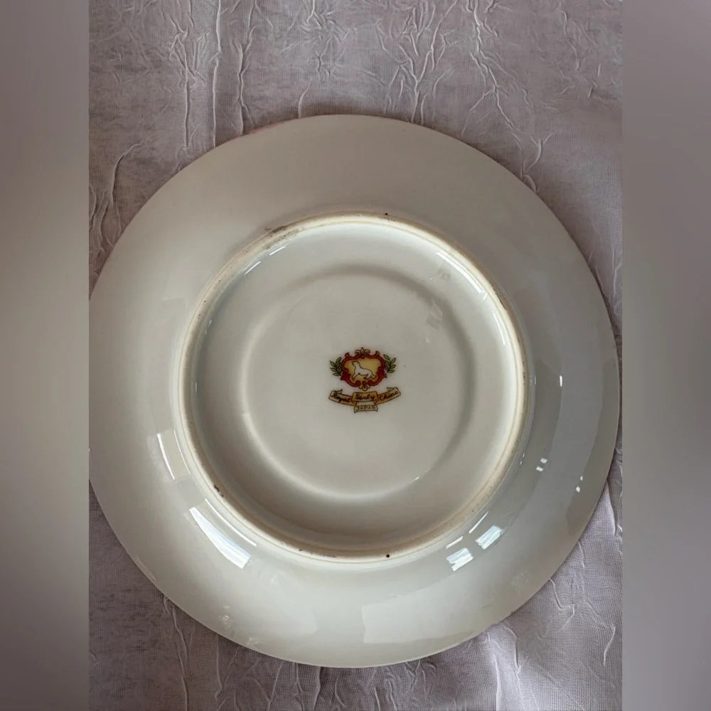 Vintage Royal Sealy China Footed Teacup and Matching Saucer-Yellow Rose Pattern